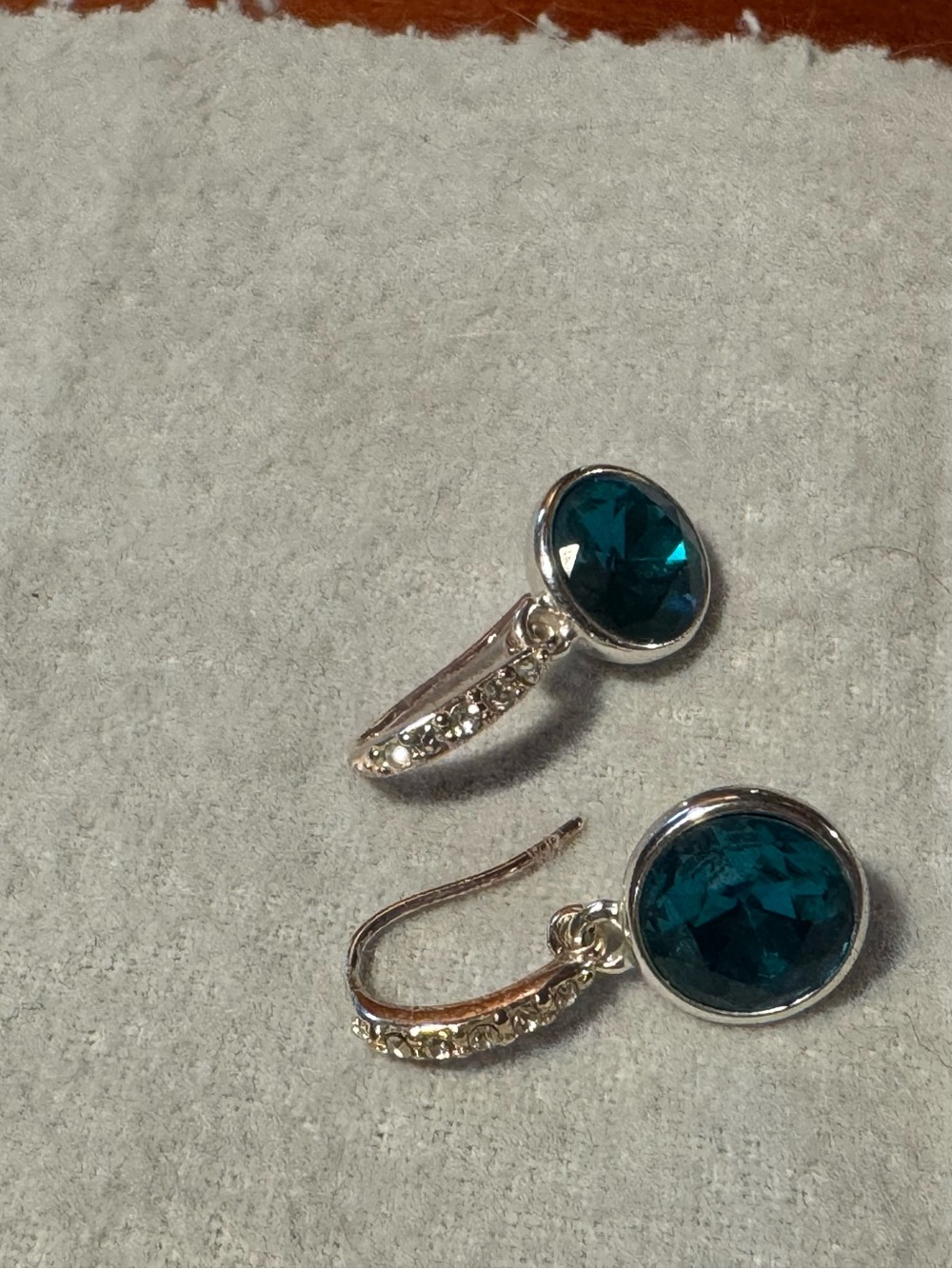 Joan Rivers Teal ,Pink, Crystal drop Earrings with Sparkling Hooks - Woman - Picture 5 of 6